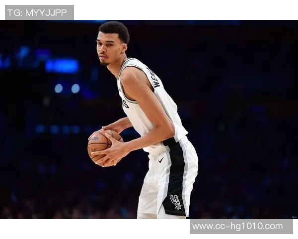 赛季初表现惊艳的球员们小里文班字母强势崛起引发热议 赛季初表现惊艳的球员们小里文班字母强势崛起引发热议